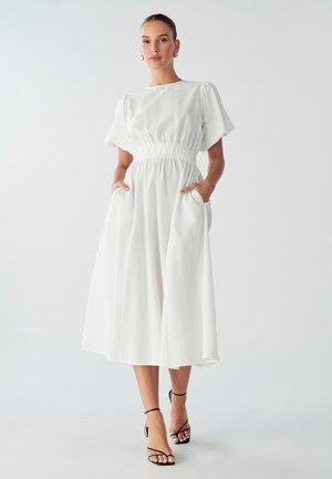 WILLA PEN - Denim dress - white