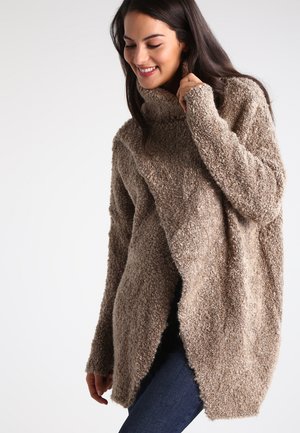 Miracle. mama and woman. Sweter