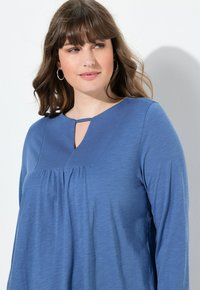 Ulla Popken LONG LANGARM - Tunika - pale sailing blue