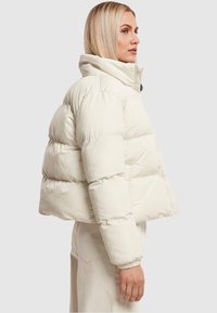 Urban Classics PUFFER  - Vinterjakker - whitesand