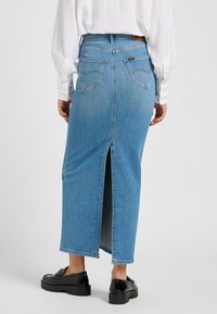 Lee REGULAR FIT - Falda larga - blue denim