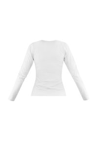 Langärmliges, figurbetontes weißes T-Shirt aus glattem Baumwollstoff mit Rundhalsausschnitt und ohne sichtbare Nähte oder Verzierungen auf der Rückseite.