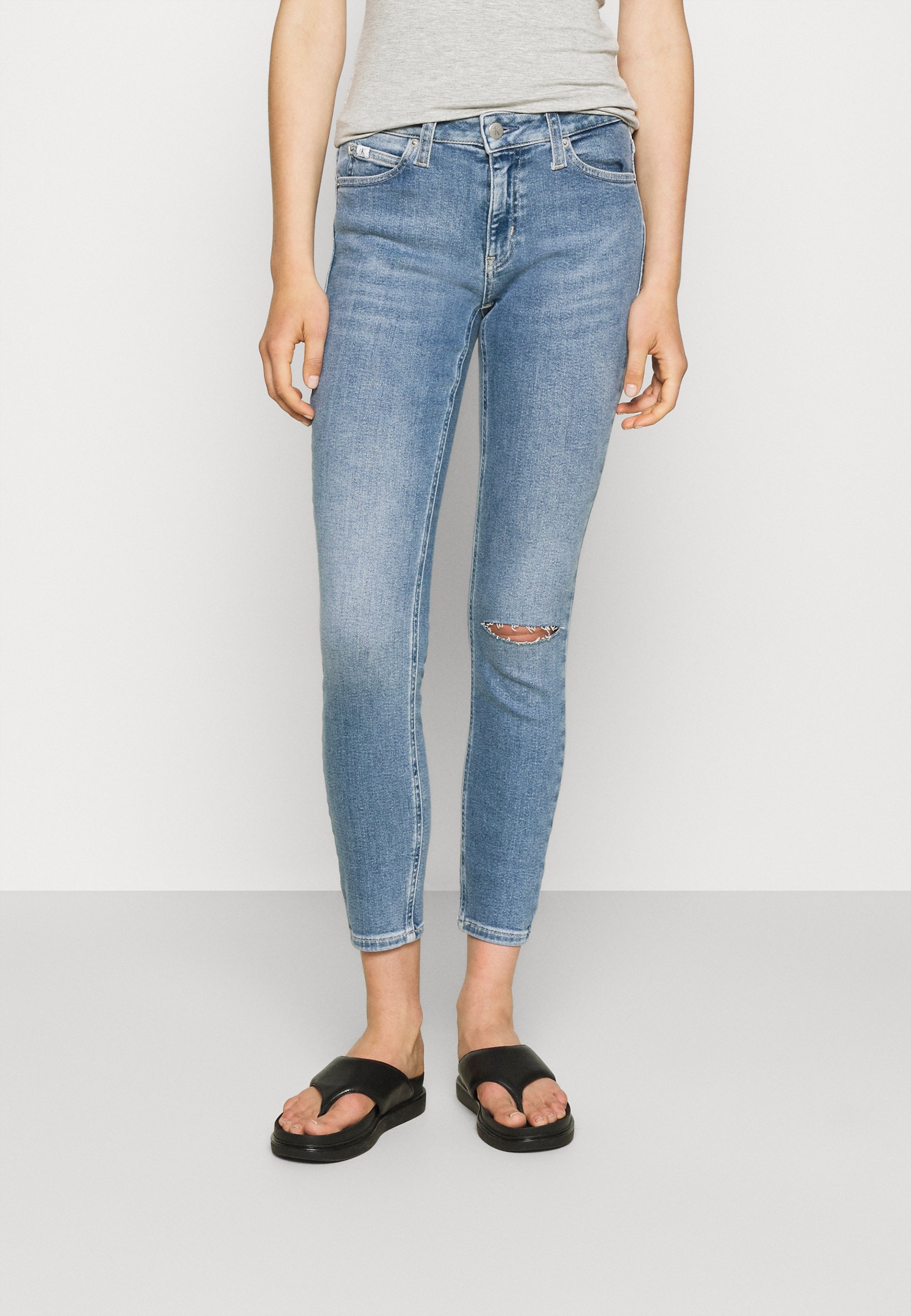 Calvin Klein Jeans MID RISE SKINNY ANKLE - Aptempti džinsai - blue/šviesiai  mėlyno džinso - Zalando.lt