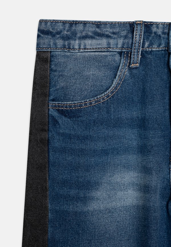 CASSIE - Jeans Tapered Fit3