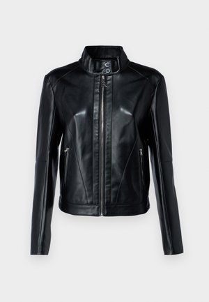 Svart skinnjakke med høy krage, frontlås og to sidelommer. Har en jevn tekstur og en tettsittende design.