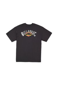 Μαύρο βαμβακερό T-shirt με πολύχρωμο γραφικό σχέδιο και τη λέξη "BILLABONG" μαζί με μια στυλιζαρισμένη απεικόνιση κύματος στην πίσω πλευρά.