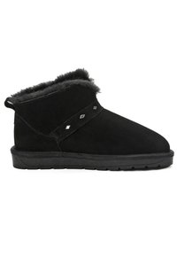 Botines de ante negro con puño de pelo sintético, que presentan una correa lateral adornada con tachuelas en forma de diamante y una suela de goma.