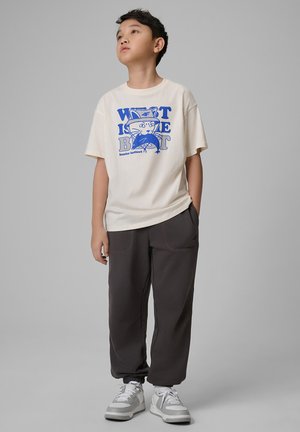 4F, - T-shirt z nadrukiem