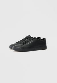 Tommy Hilfiger VULC LOW - Αθλητικά παπούτσια - triple black