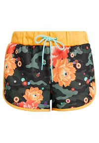 Shorts de bain à motifs floraux avec une base noire et camouflage, présentant des fleurs orange, des cercles colorés et une ceinture élastique jaune.