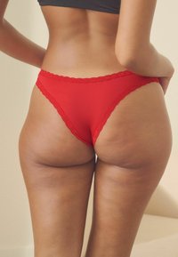 Next 3 PACK BRAZILIAN - String - red black