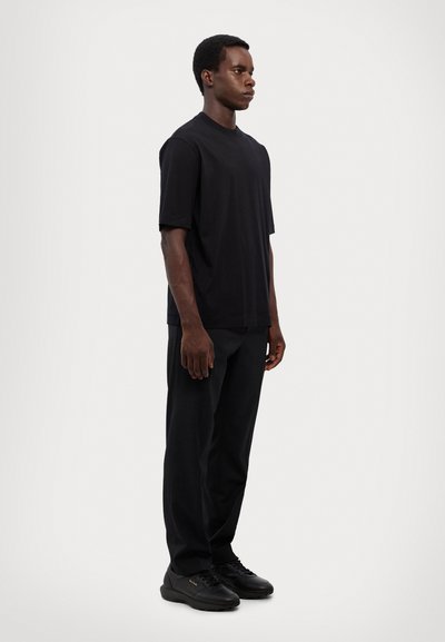 Filippa K MOCK NECK TEE - Βασικό μπλουζάκι - black