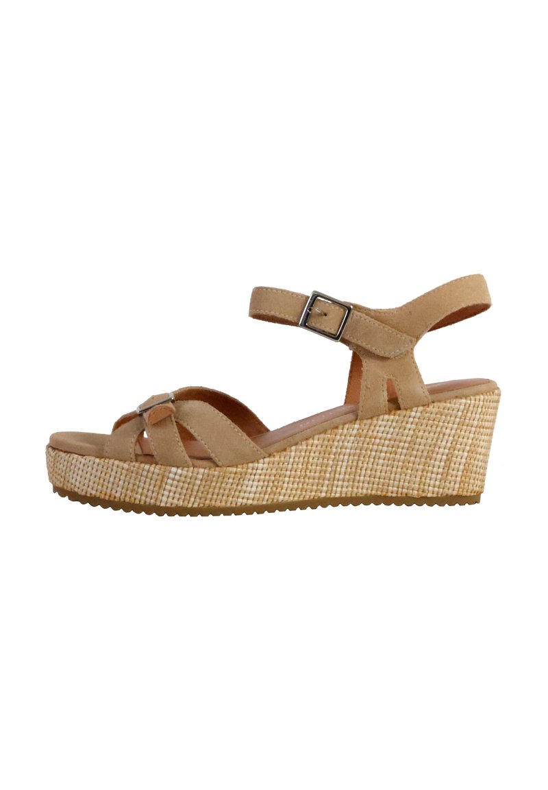 Emilie Karston ESABEL - Wedge sandals - beige