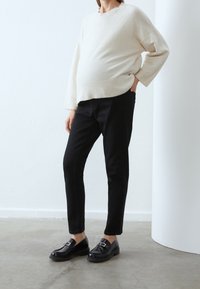 Anna Field MAMA Mammajeans - black denim