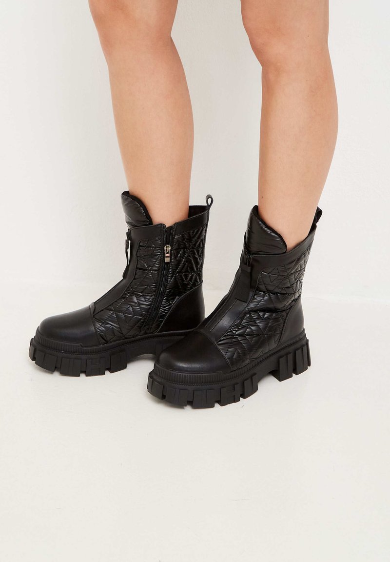 Cesare Gaspari Botas para la nieve - black