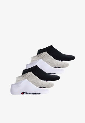 Sæt med seks ankelstrømper i sorte, grå og hvide farver. Har ribbede manchetter og "Champion" logo i en sporty skrifttype. Materiale af bomuldsblanding.