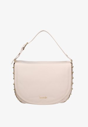 Borsa a tracolla in pelle color crema con borchie dorate lungo i bordi e tracolla regolabile, con il marchio "Braccialini" sul davanti.