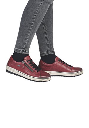 Remonte, Casual lace-ups - rot