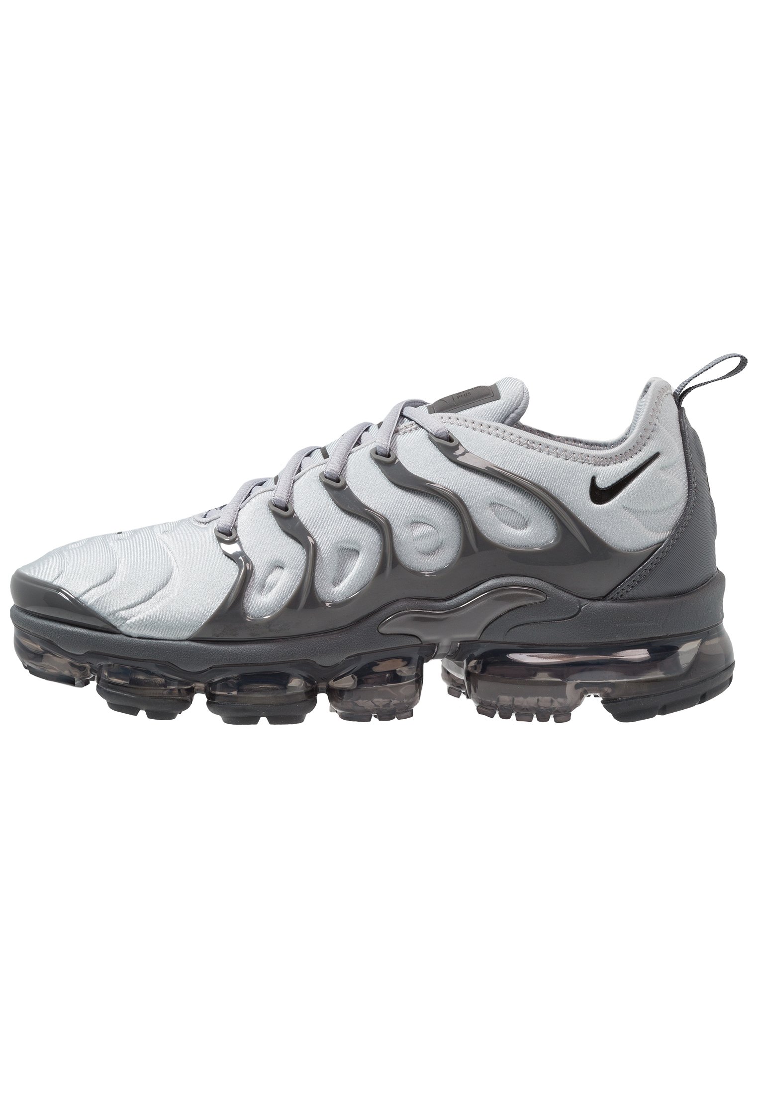 nike air vapormax plus black grey