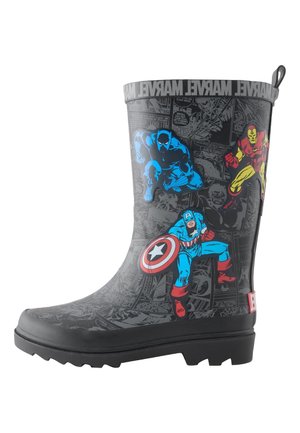 Botte de pluie noire avec les super-héros Marvel Black Panther, Captain America et Iron Man en poses d’action sur un fond de bande dessinée.