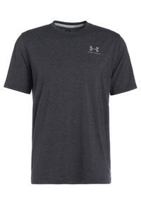 Grå kortärmad t-shirt i mjukt material. Har rundad halsringning och en liten logotyp på vänster bröst. Klassisk avslappnad passform.