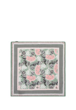 Zijden vierkante sjaal in groen met een roze paisleypatroon. Heeft bloementinten en een zwart-wit hounds-tooth rand. Soepele textuur.