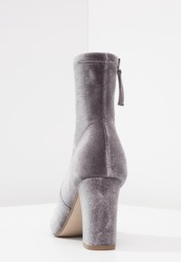 Steve Madden Botines - light grey