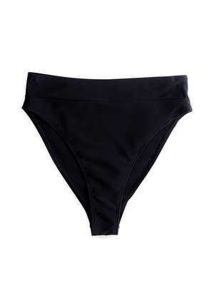 Czarne figi bikini o wysokim stanie z szerokim pasem i gładkim, bezszwowym wykończeniem, pokazane na białym tle.