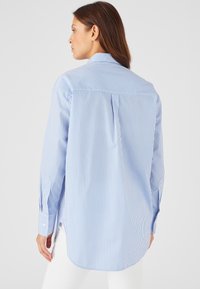Damart RAYÉE - Camicia - bleu rayé