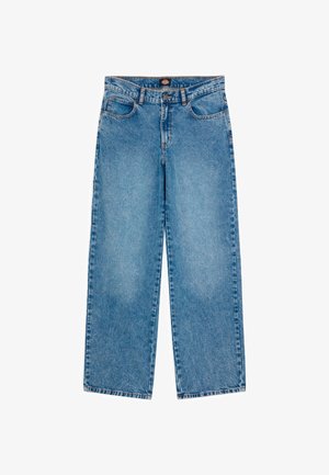 Lichtblauwe denim wijdneusje met een hoge taille, vijf pockets en riemlussen. De stof vertoont een lichte textuur en zelfs vervaging.