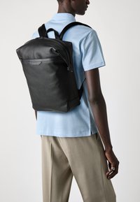 Tommy Hilfiger BUSINESS BACKPACK - Rucksack - black