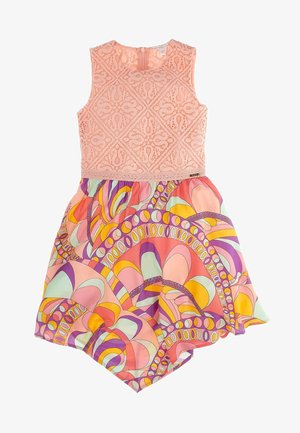 Mouwloze kinderjurk met een roze kanten lijfje en een kleurrijke, abstracte wervelende rok met patronen in paars, geel, oranje en muntgroen.