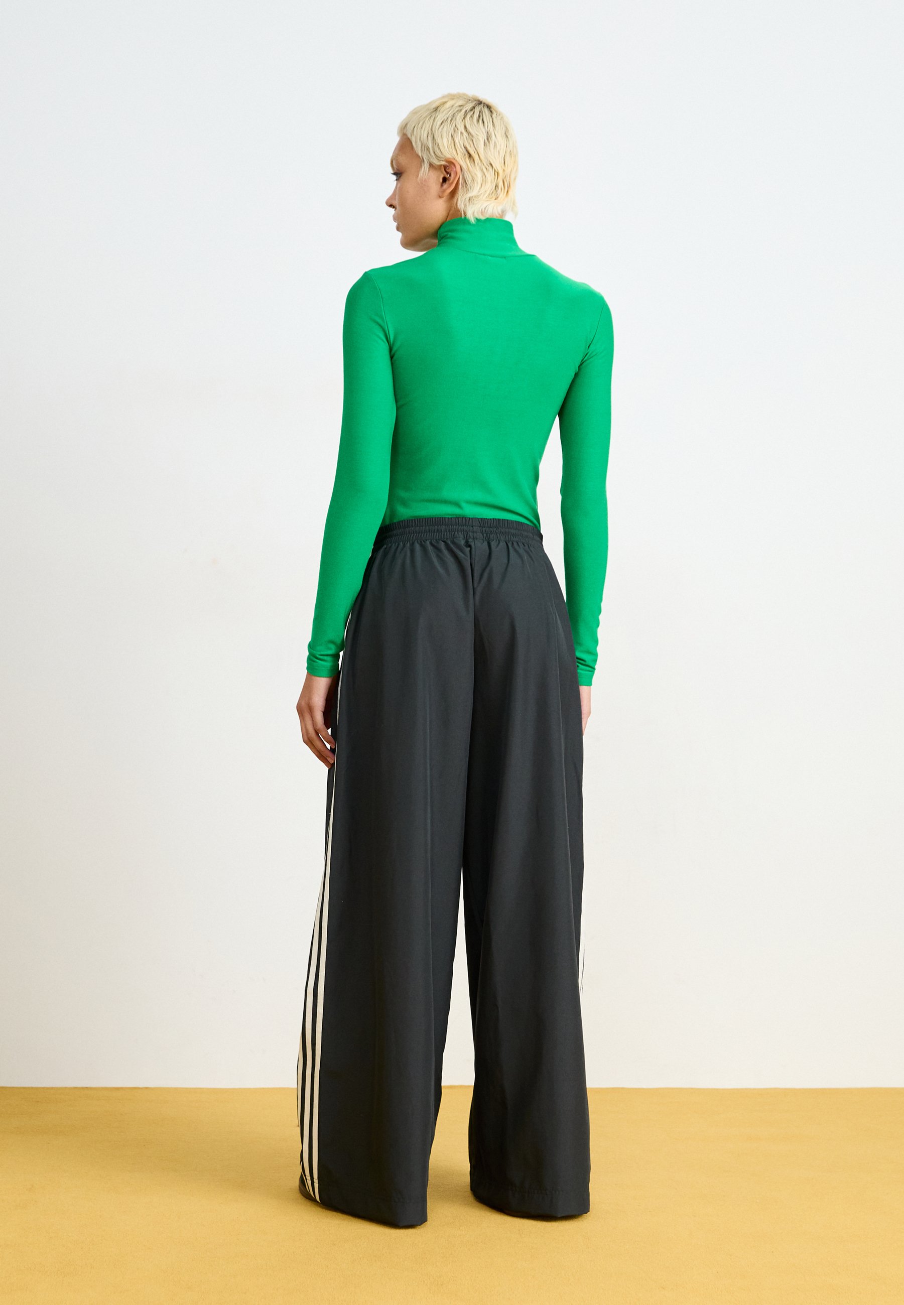 adidas Originals ADILENIUM SEASONAL 3 OVERSIZED WIDE TRACK PANTS adidas Originals ADILENIUM SEASONAL 3 OVERSIZED WIDE TRACK PANTS