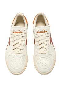 Diadora B ELITE ASCESA Sneakers basse bianco candido/avorio