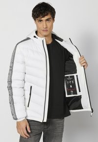 Koroshi PADDED  - Zimska jakna - crudo off white