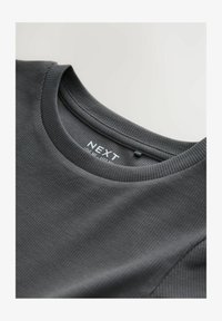 Unselected, charcoal grey