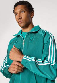 adidas Originals LIVERPOOL FC ICON  - Club wear - sea green
