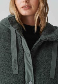 OPUS WINDUS - Bodywarmer - dark sage