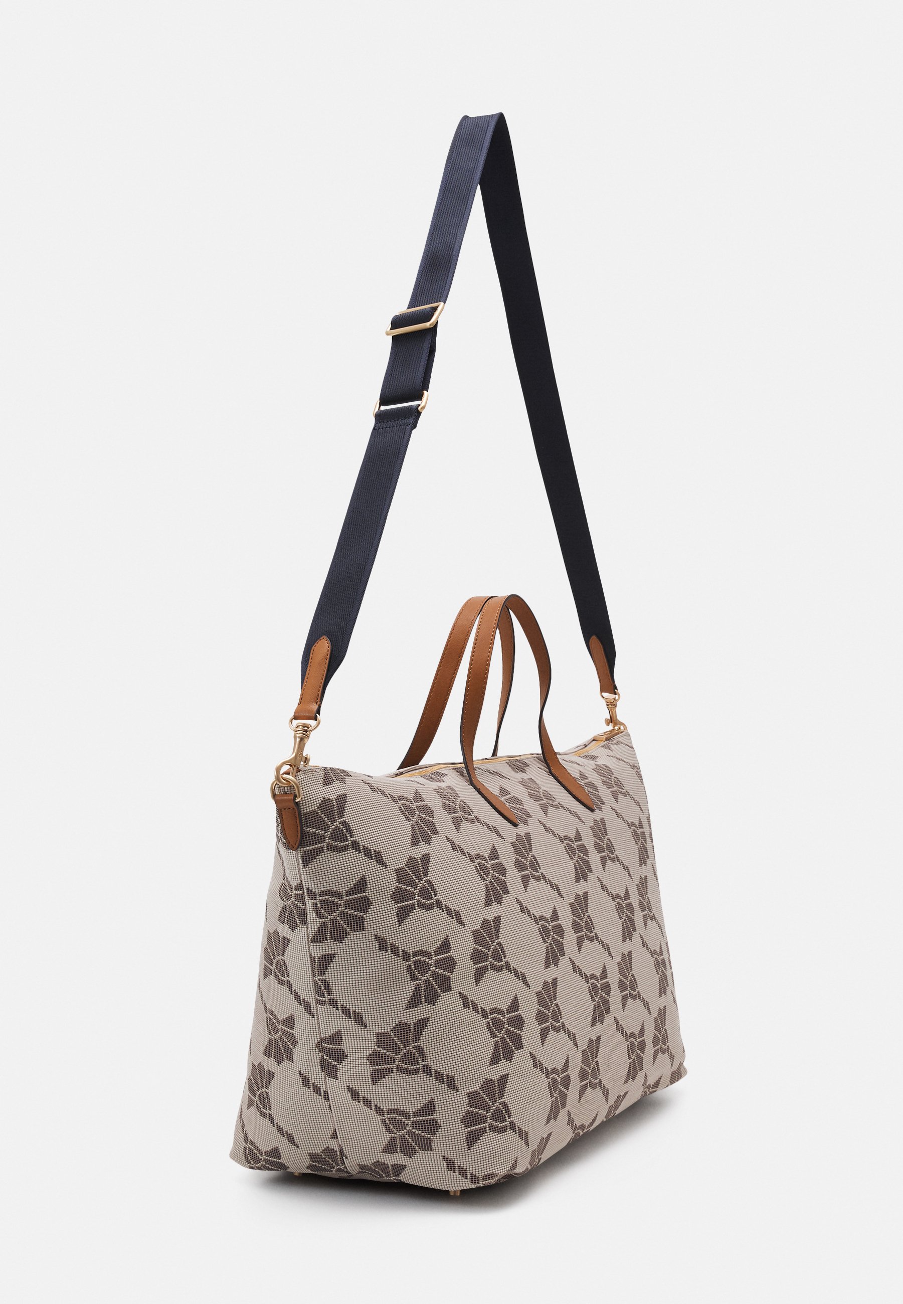 margot classic tote