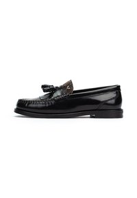 Mocassins en cuir noir avec un bout arrondi, présentant un nœud décoratif et un accent texturé au niveau de l'empeigne. Fini lisse et brillant avec un talon bas.