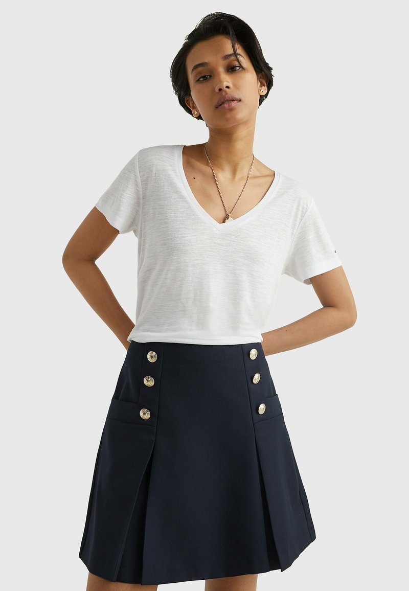 Tommy Hilfiger SLUB VNECK TShirt basic th optic white/weiß