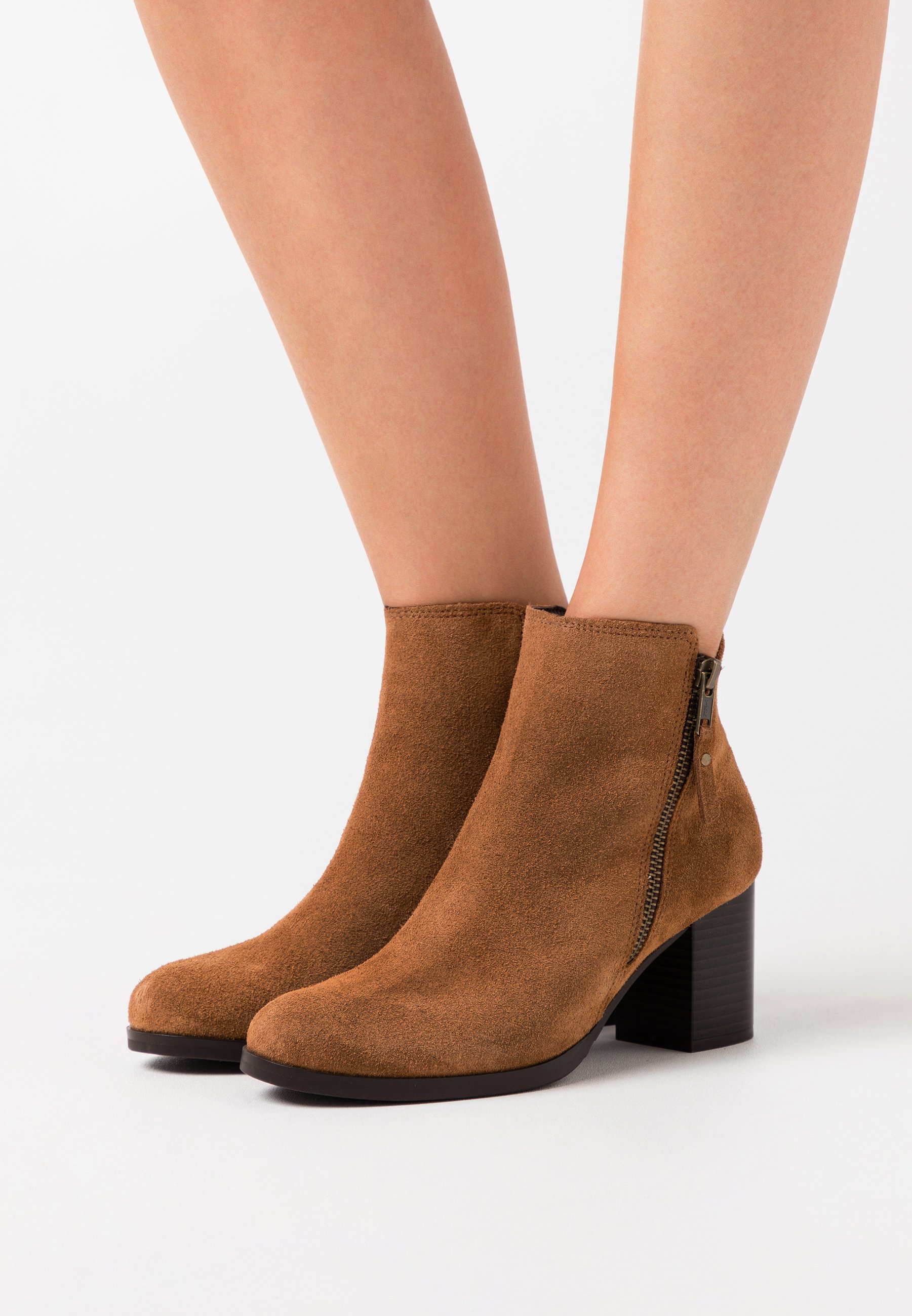 jonak bottines camel