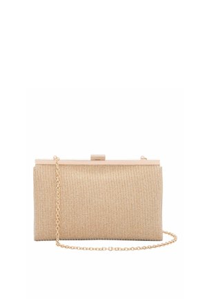 Rechteckige goldene Clutch mit strukturierter Oberfläche, Metallrahmen und angebrachtem dünnen goldenen Kettengurt.