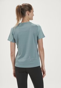 ELITE LAB Sports T-shirts - trellis