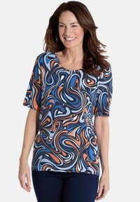 Gevoerd overhemd in blauw, oranje en wit met een spiraalontwerp; korte mouwen, ronde halslijn, gladde stof en een ontspannen pasvorm.