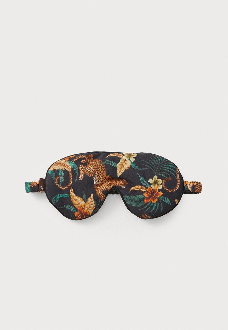Máscara de dormir floral com um fundo preto. Apresenta um padrão de leopardos, folhas tropicais e flores em laranja e verde. Material de tecido macio.