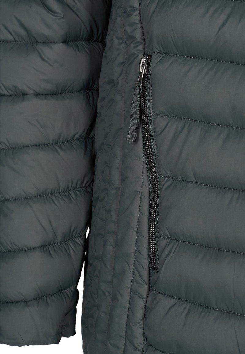 Damen Leichte Jacken | Zizzi GESTEPPTE MIT ABNEHMBARER KAPUZE UND TASCHEN Winterjacke urban chic/dunkelgrün - LB41375 Damen Leichte Jacken | Zizzi GESTEPPTE MIT ABNEHMBARER KAPUZE UND TASCHEN Winterjacke urban chic/dunkelgrün - LB41375