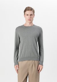 Calvin Klein SUPIMA CREW - Strickpullover - medium grey