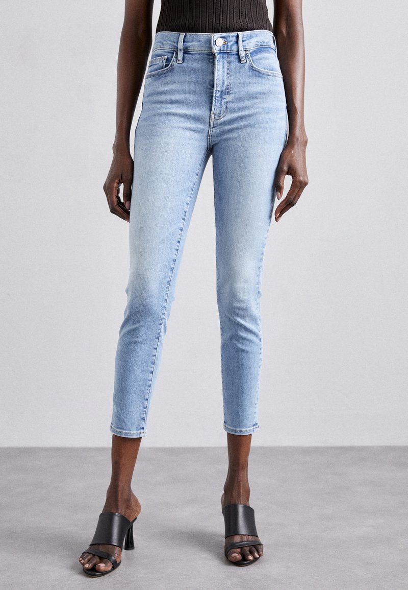 FRAME - HIGH CROP - Kitsa lõikega teksad - light-blue denim, Suurenda