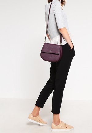 kate spade new york, Sac bandoulière - bordeaux